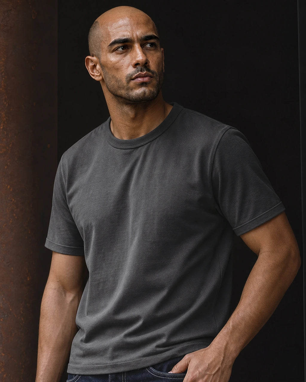 Man wearing the grey heavyweight cotton t-shirt